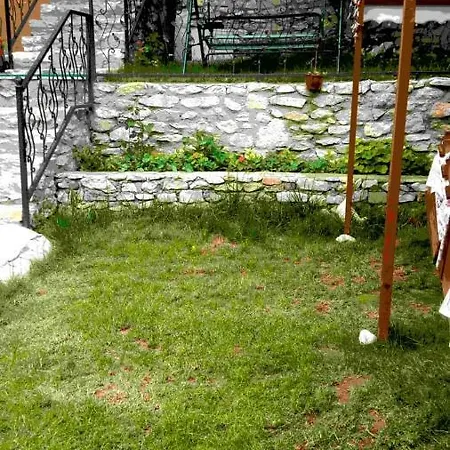 Melek Hanim Konagi 3*
